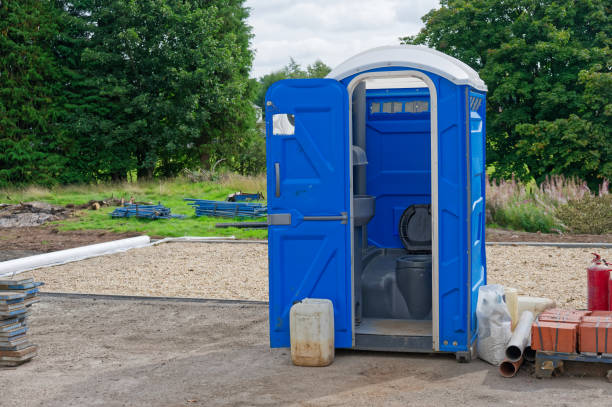 Best Portable Shower Rental  in On Top Of The World Designated Place, FL
